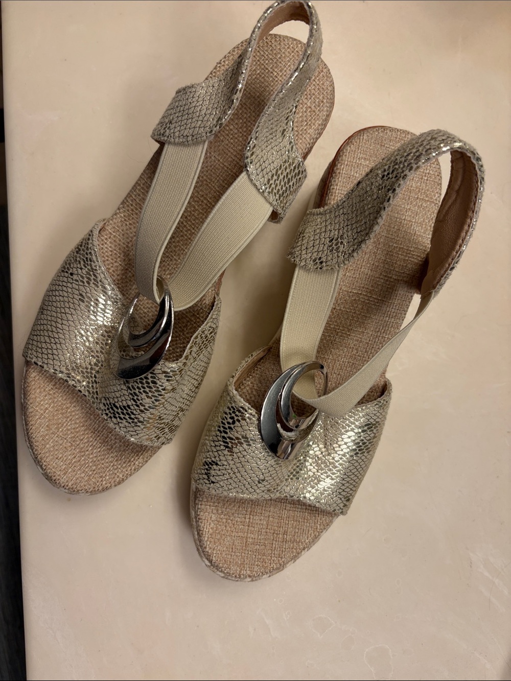 Gold Metallic Slingback Sandals with Decorative Buckle